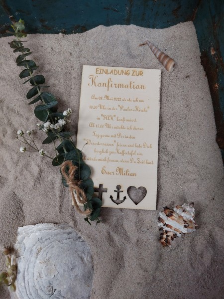 Einladungskarte aus Holz mit Lasergravur, Karte Vintage natur